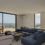 Donatos Villa