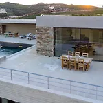 Donatos Villa