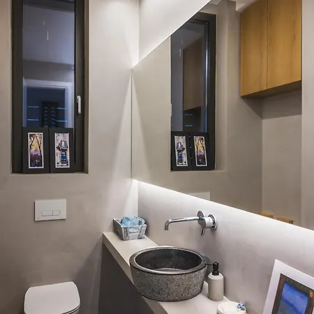 Donatos * Mégas Yialós-Nítes